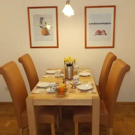 Premium-ferienwohnung Mit Balkon Und Bergblick *