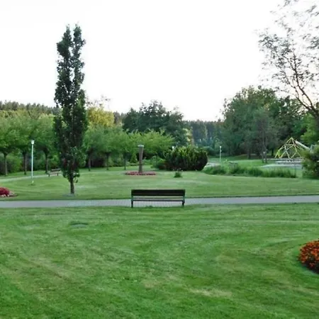 Premium-ferienwohnung Mit Balkon Und Bergblick Apartment